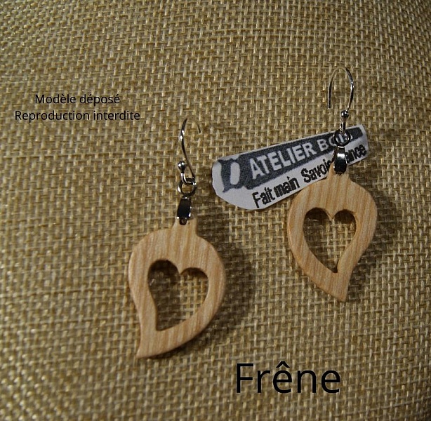 &ouml;rh&auml;ngen hj&auml;rta vaxad bok, tr&auml;br&ouml;llop, valentinsdag, handgjord