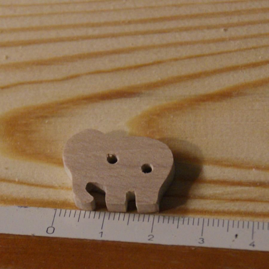 Massiv träknapp elefant 22mm, att sy, handgjord utsmyckning scrapbooking