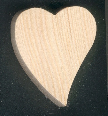 Trähjärta 5 x 5,5 cm sned form