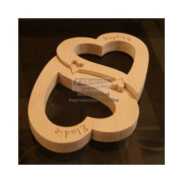 hj&auml;rtan pussel, br&ouml;llopsdekoration i tr&auml;, valentinsdag, handgjord