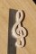 Figurine treble clef ht 6cm dekoration musik tema handgjord massivt trä utsmyckning scrapbooking