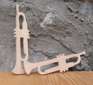 3mm massiv lönn trumpet figur, handsnidad, dekorativ miniatyr, musik scrapbooking utsmyckning