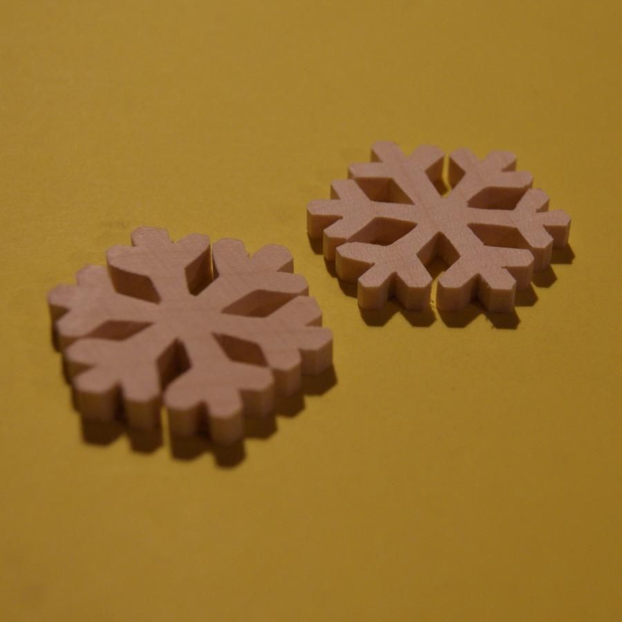 6 grenar snöflinga, juldekoration, att dekorera, massivt trä, lönn