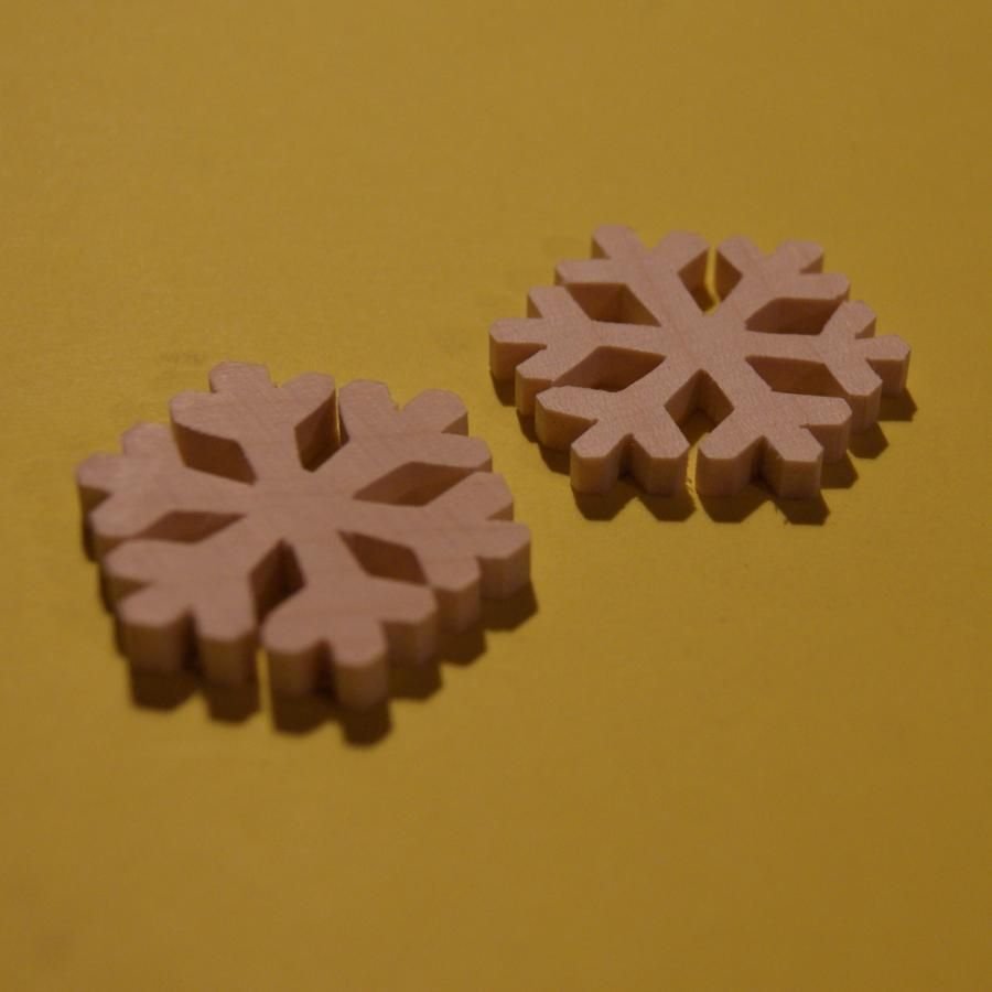 6 grenar snöflinga, juldekoration, att dekorera, massivt trä, lönn