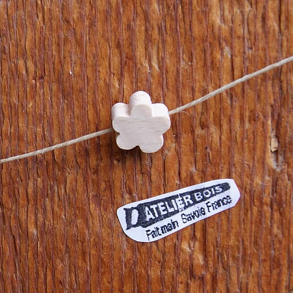 massiv tr&auml; p&auml;rla blomma att m&aring;la barn halsband, girlang, handgjord