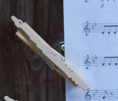 musikklämma för flöjt, handgjord i massivt trä, flöjtpresent