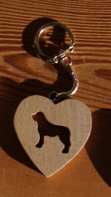 nyckelring hjärta och hund saint bernard eller golden retriever