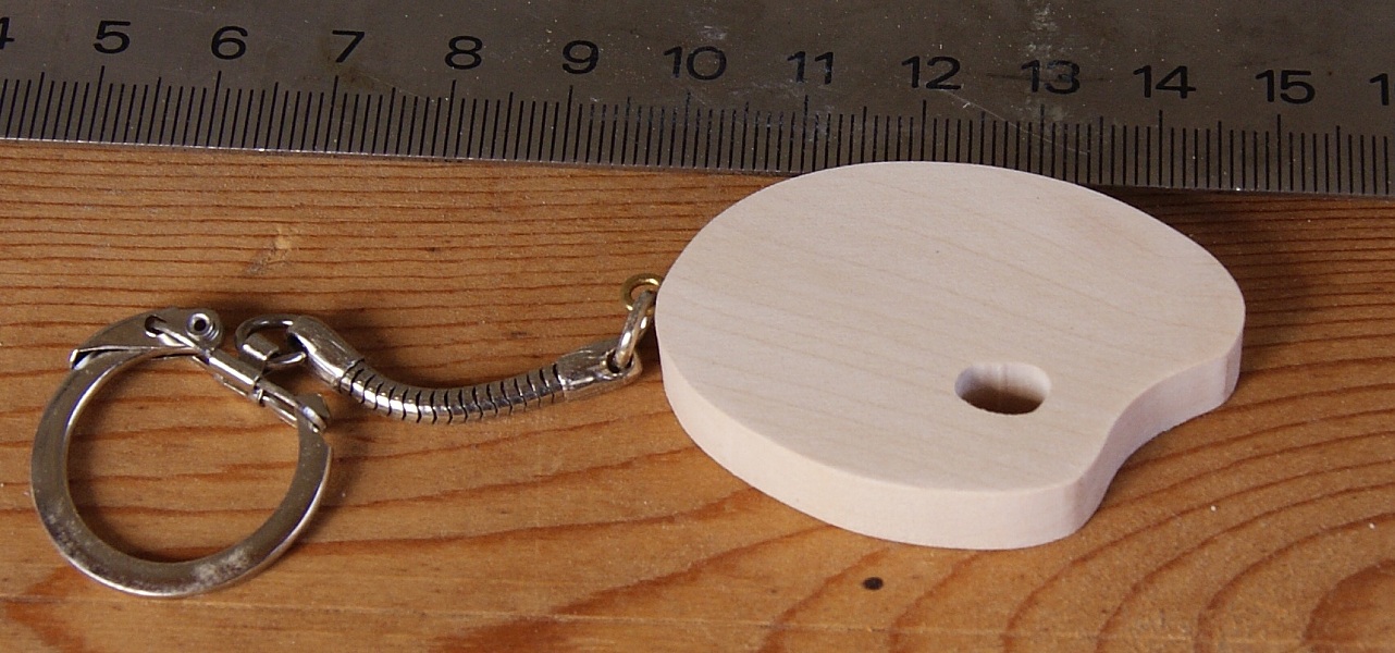 Porte-clefs palette de peintre artisanal en bois massif.