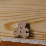 Nallebjörn knapp 22mm utsmyckning scrapbooking tema barn födelse massivt trä handgjord 