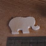 miniatyr elefant figur 3mm utsmyckning att måla och limma massivt trä handgjord