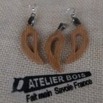 Handgjord meleze träblad set, örhängen och hänge