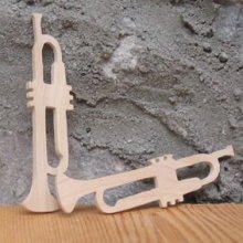 3mm massiv lönn trumpet figur, handsnidad, dekorativ miniatyr, musik scrapbooking utsmyckning